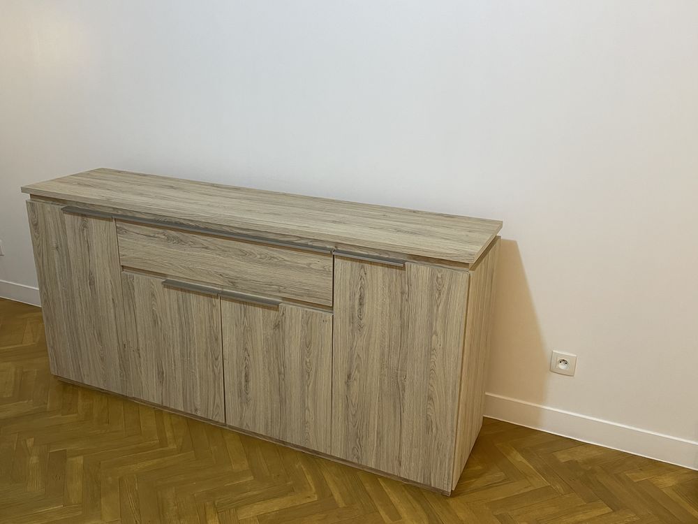 Buffet Conforama 100 Mont�vrain (77)