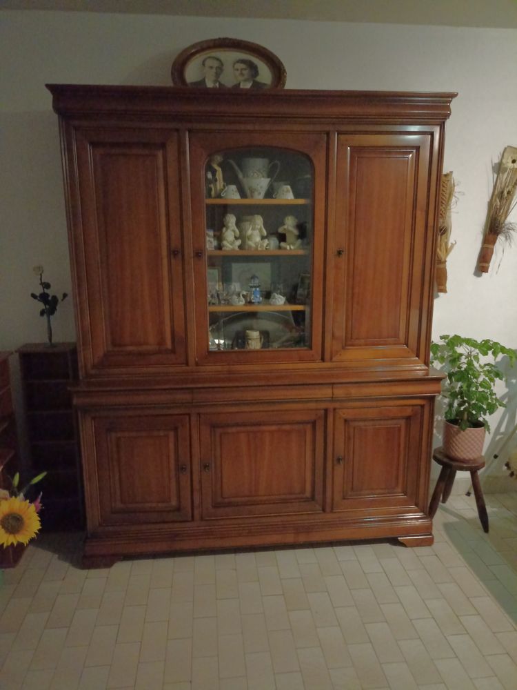 Buffet 2 corps Louis Phillippe 
0 Prades (66)