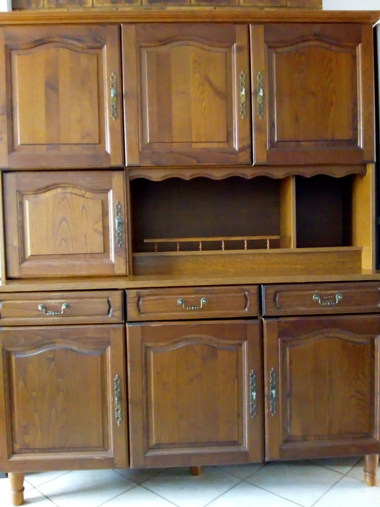 Buffet de cuisine 70 Pouru-Saint-Remy (08)