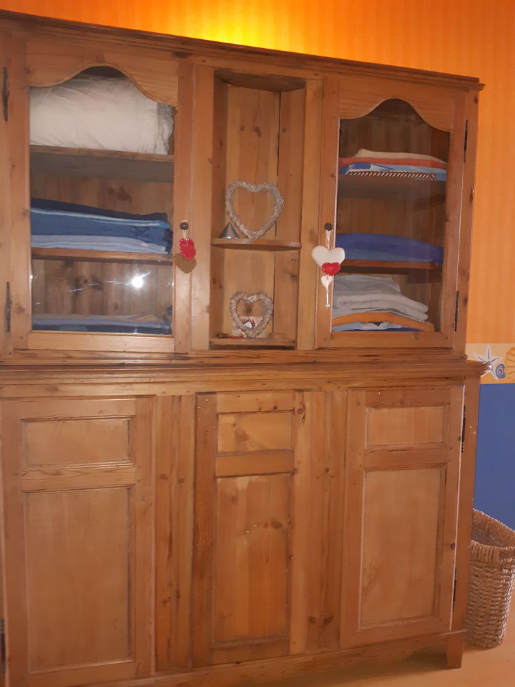 Buffet deux corps
90 Villeneuve-d'Ascq (59)