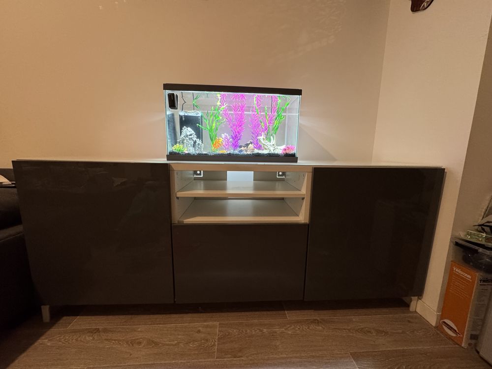 Buffet gris et blanc 150 Nanteuil-l�s-Meaux (77)