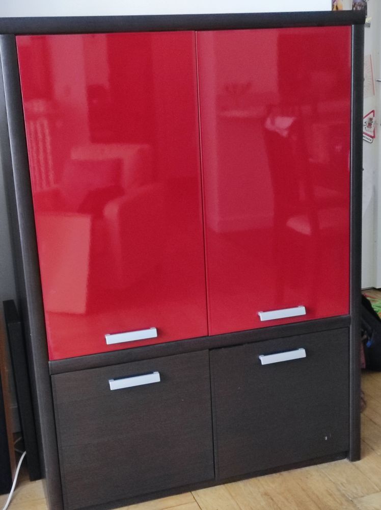 Buffet haut / Bahut / Meuble de rangement 
450 Saint-Mand� (94)