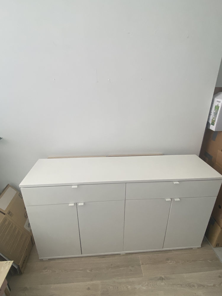 Buffet IKEA blanc (A r�cup�rer d�s aujourd'hui) 100 Aubervilliers (93)