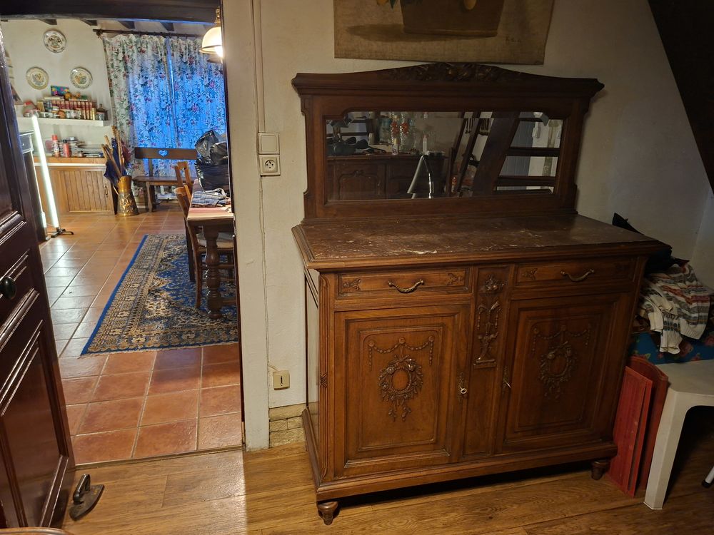 BUFFET BAS LOUIS XVI 80 Saint-Cl�ment-sur-Valsonne (69)