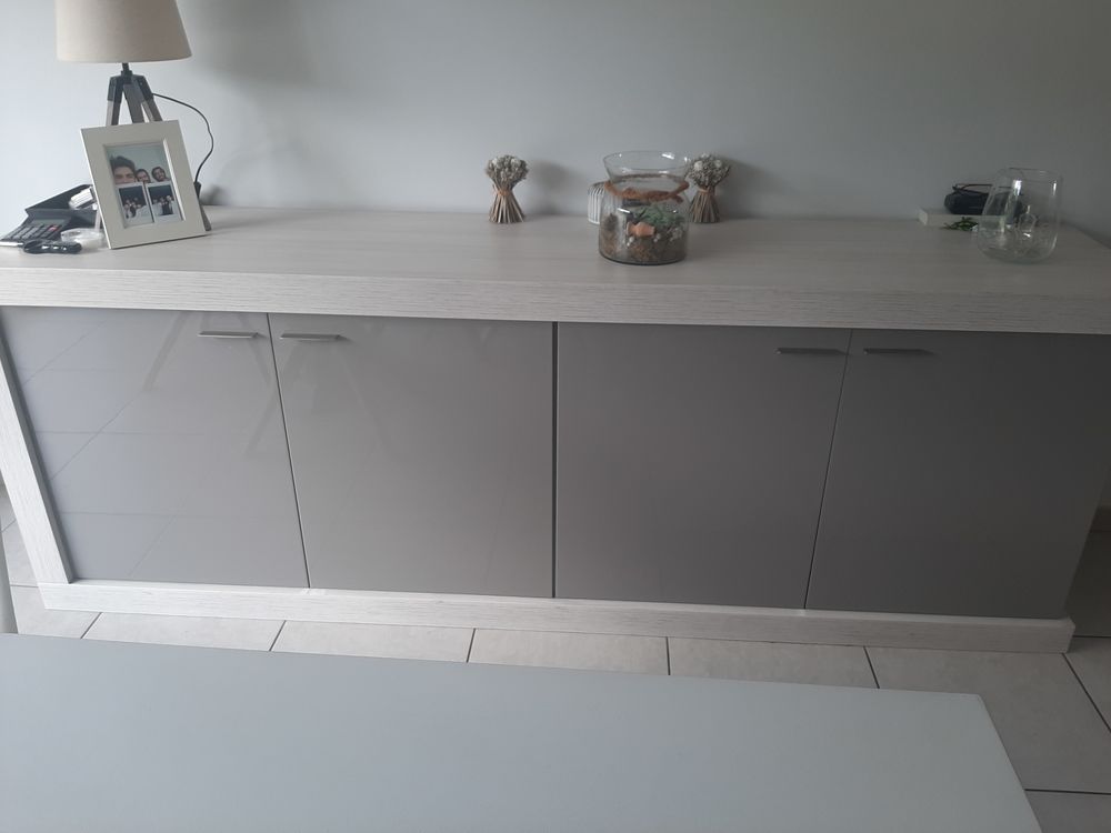 Buffet magasin okay 400 Englos (59)