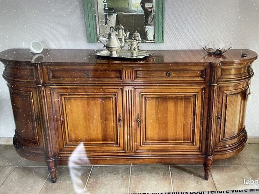 Buffet en merisier, table ronde TRICOIRE, deux chaises 420 Ch�telaillon-Plage (17)