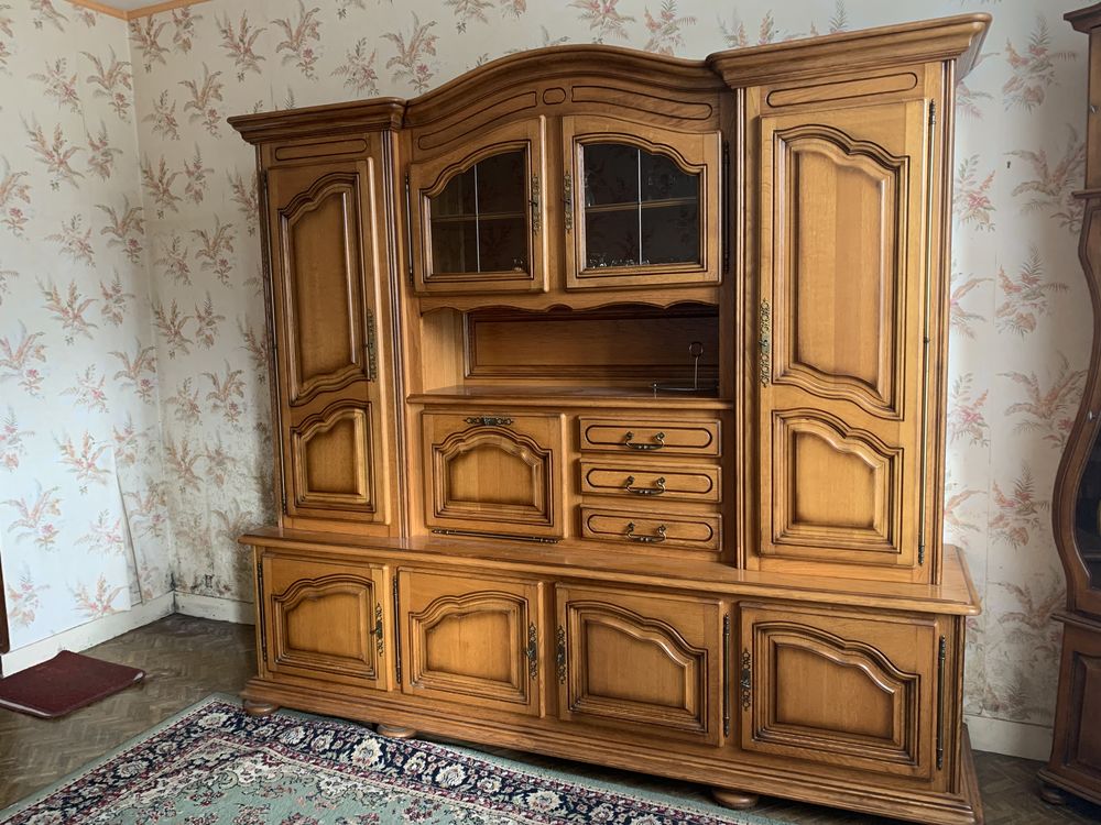 Buffet en merisier 1 Tinchebray (61)