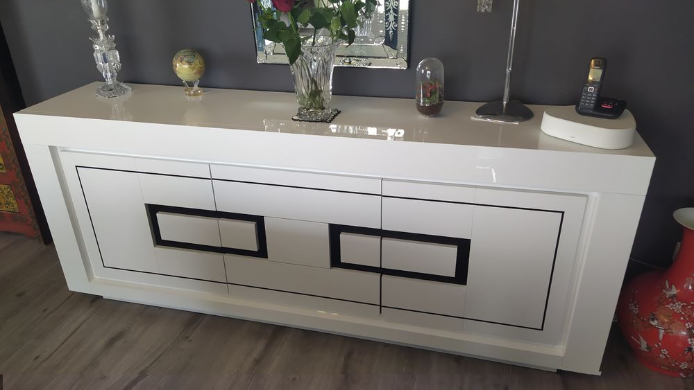 Buffet moderne enfilade 300 D�ville-L�s-Rouen (76)