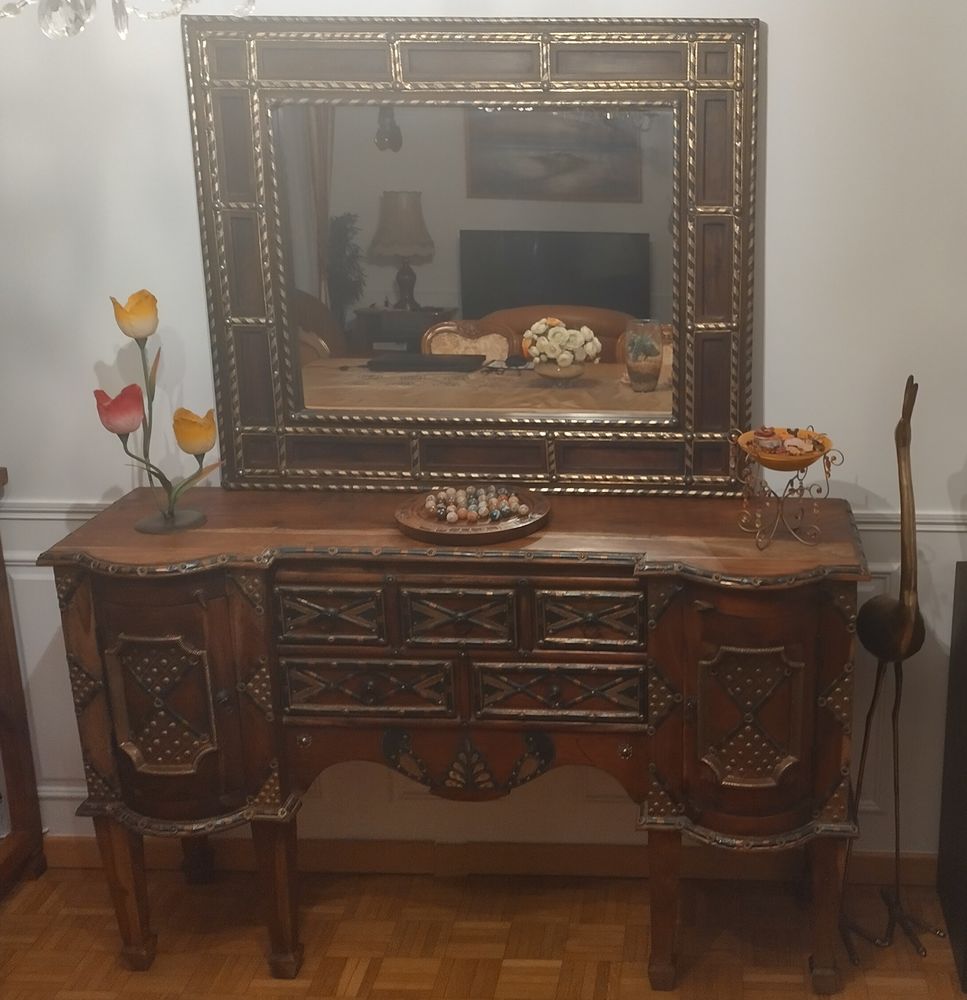 Buffet oriental en bois massif
500 Guyancourt (78)