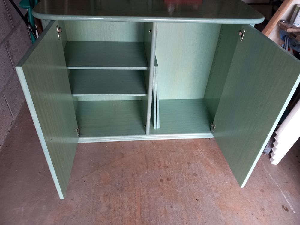 Buffet bas 2 portes
Bois et rotin
Buffet bas 2 portes
150 Dives-sur-Mer (14)