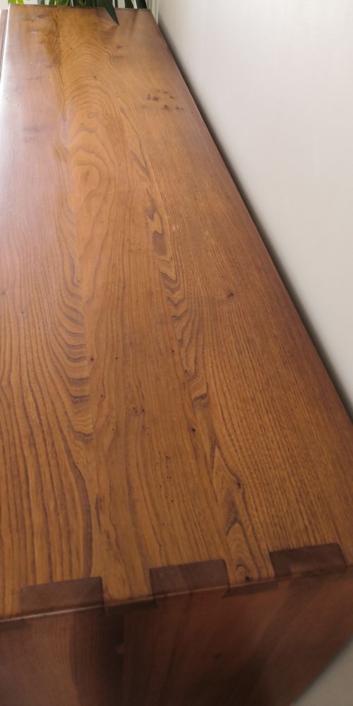 Buffet Regain en orme massif 3990 Vallet (44)