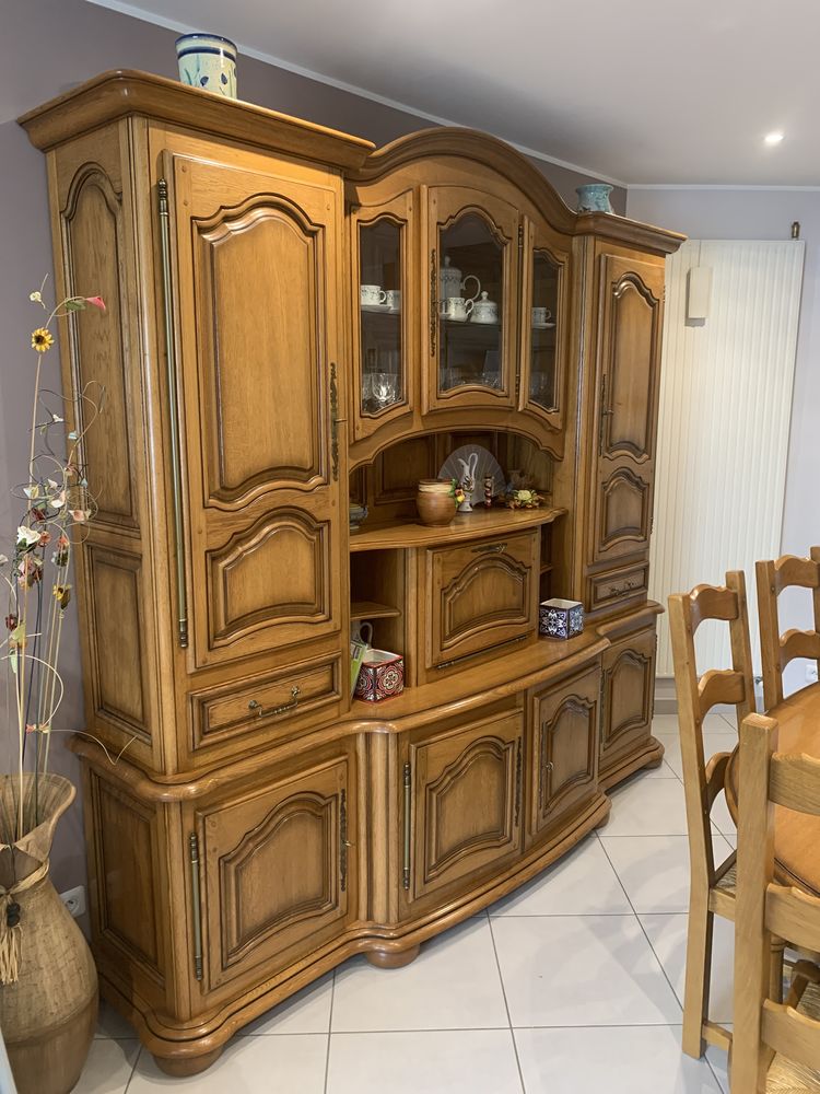 Buffet salle � manger + table + 6 chaises en ch�ne massif 800 Sevran (93)