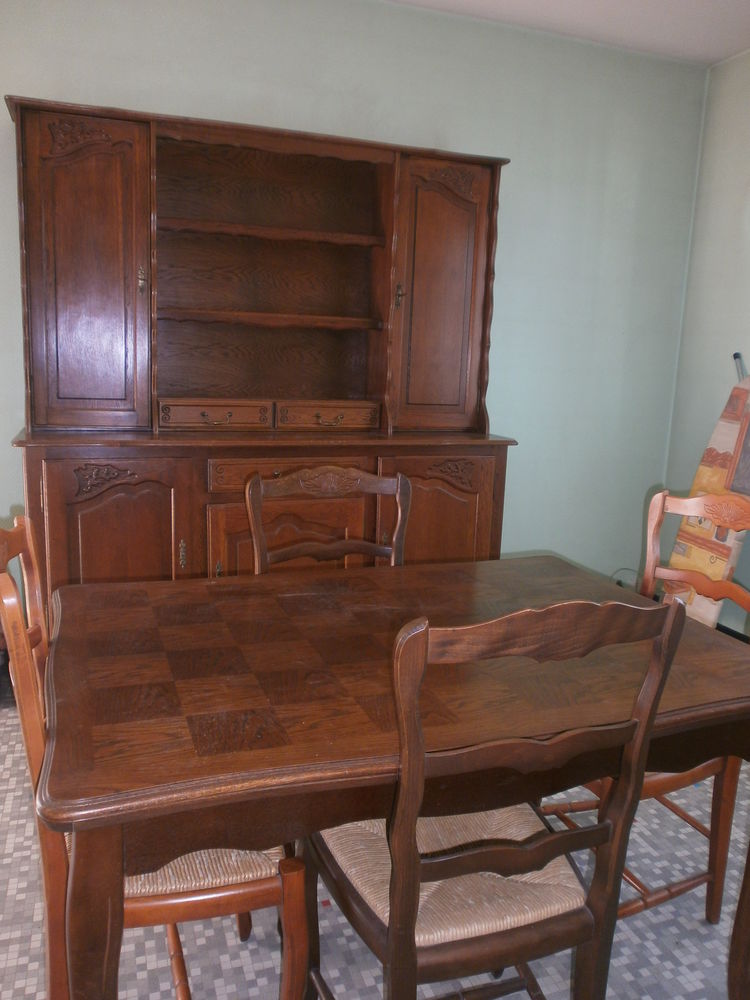 BUFFET DE SALLE A MANGER 50 Bourgneuf (17)