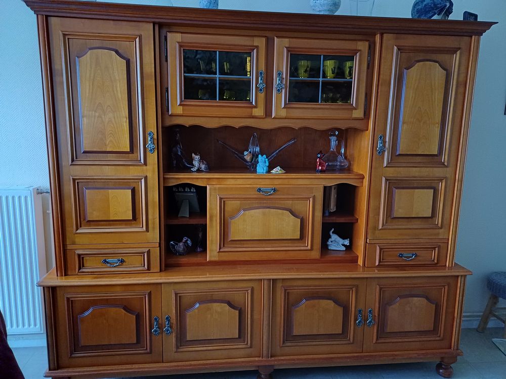 Buffet salle � manger 200 Saint-Michel (16)