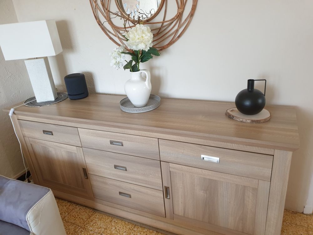 Buffet salon 150 Six-Fours-les-Plages (83)