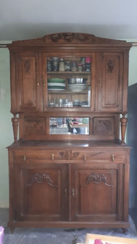 Buffet style art nouveau 70 Essey-l�s-Nancy (54)