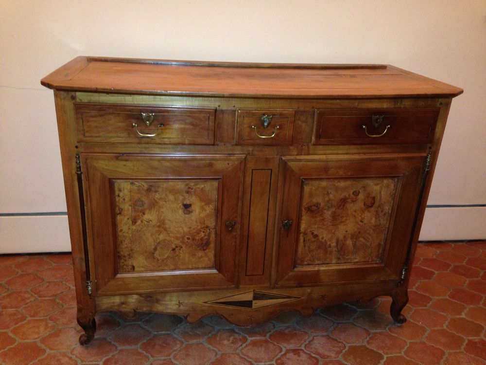 buffet ou vaisselier ancien 300 La Cadi�re-d'Azur (83)