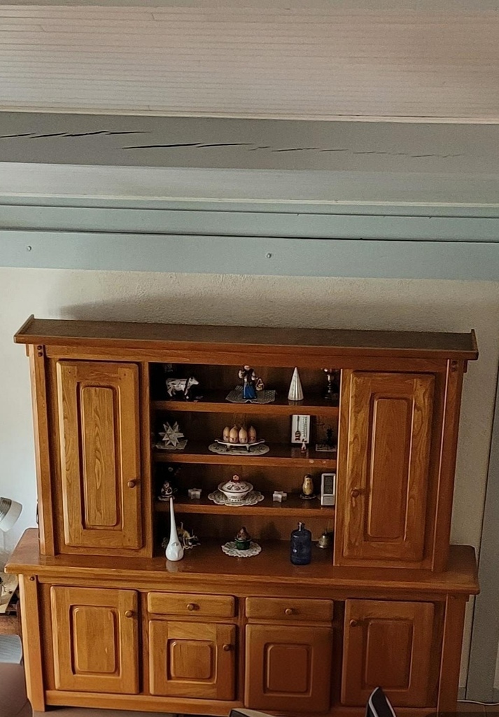 Buffet/vaisselier en bois de pin verni 150 Le Taillan-M�doc (33)