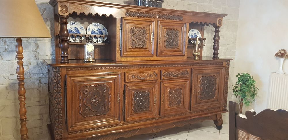 BUFFET  VAISSELIER 50 Bouin (85)