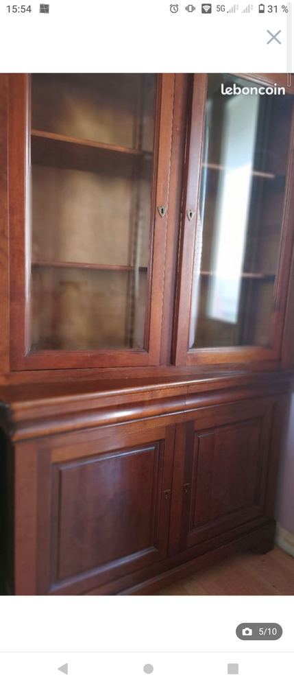 Buffet vitr� en bois de merisier en 2 partie 350 Lyon 2 (69)