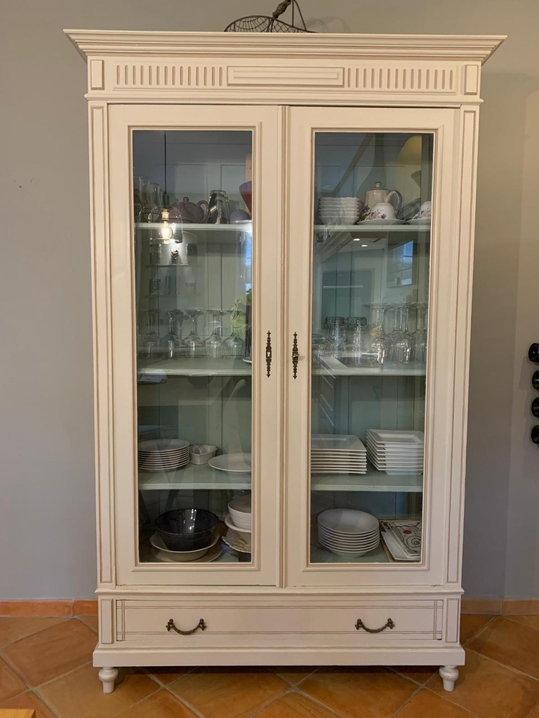 Buffet vitrine bois blanc 300 Saint-Zacharie (83)