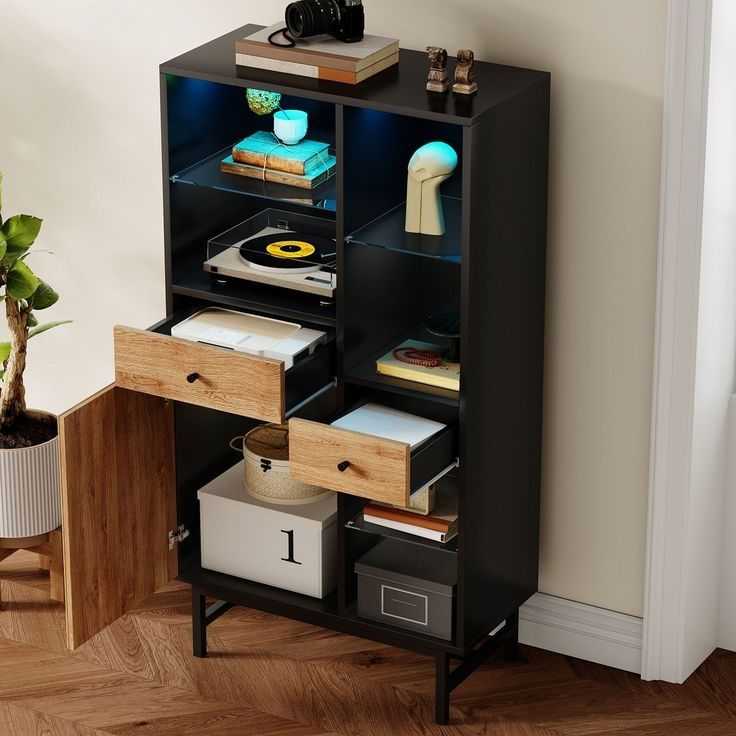 Buffet vitrine GRIKKEK 220 Rouen (76)