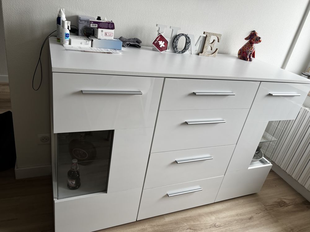 BUFFET + VITRINE de salle � manger 300 Vittoncourt (57)