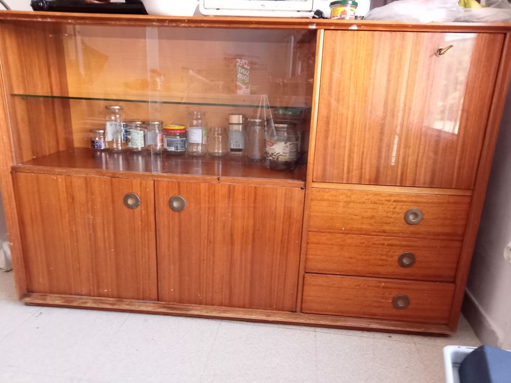 Buffet vitrine 35 Avignon (84)