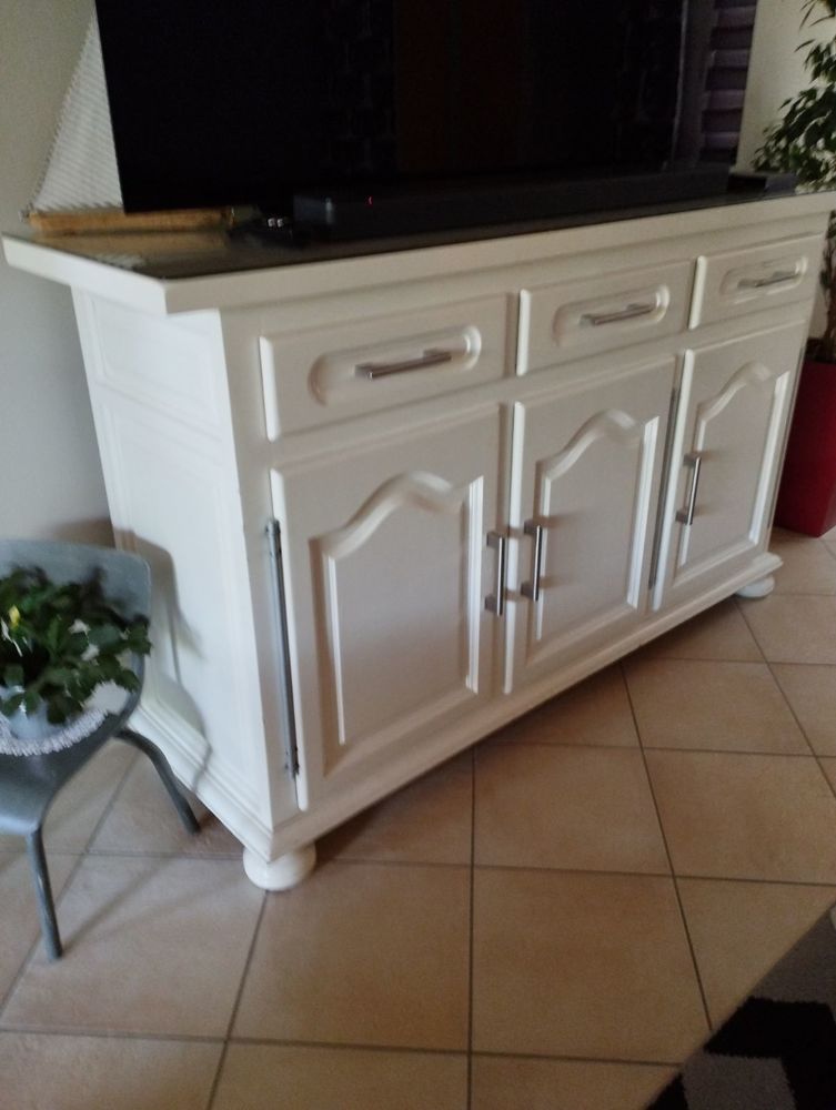   BUFFET BAS
0 Challans (85)