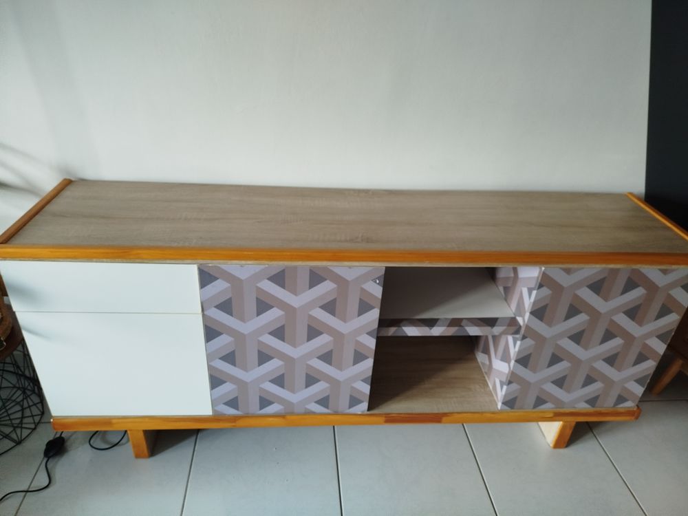 Buffet bas 50 Toulon (83)