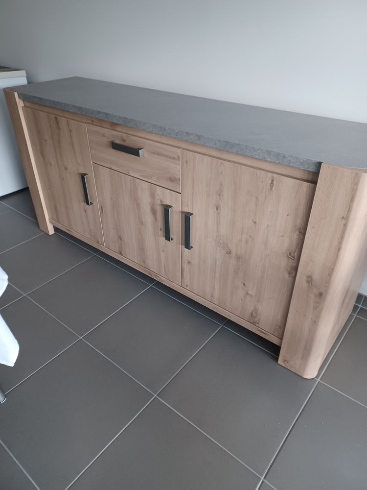 Buffet bas 250 Saint-Ouen (93)