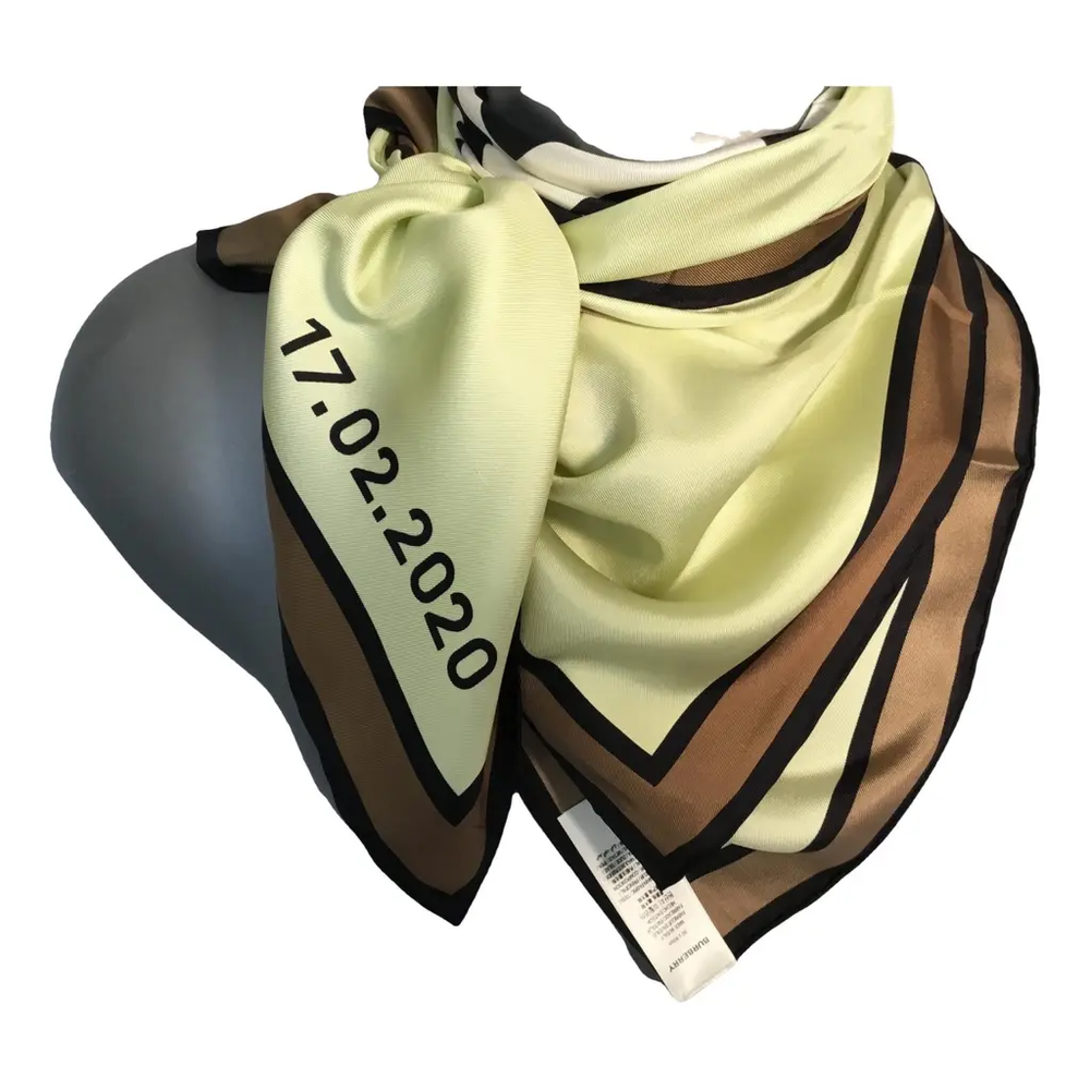 Burberry London England - Foulard 100% Soie 250 Versailles (78)