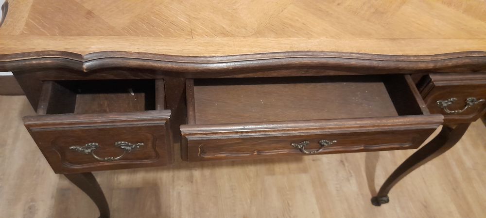 Bureau ancien 
style r�gence 50 Ville-le-Marclet (80)
