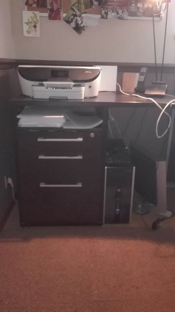 bureau d'angle 80 Charny (77)