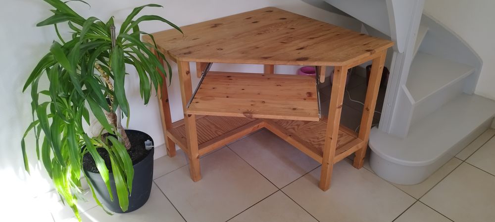 Bureau d angle 20 Hurigny (71)