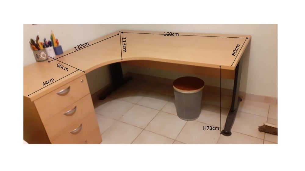 Bureau d'angle 79 Al�s (30)