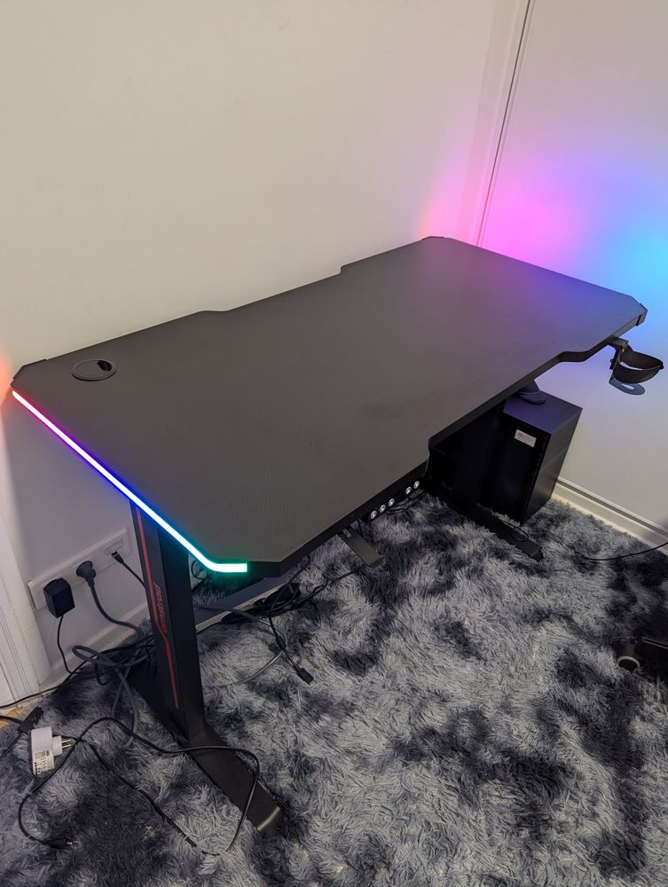 Bureau assis-debout �lectrique Amstrad 120�60 130 Villeurbanne (69)