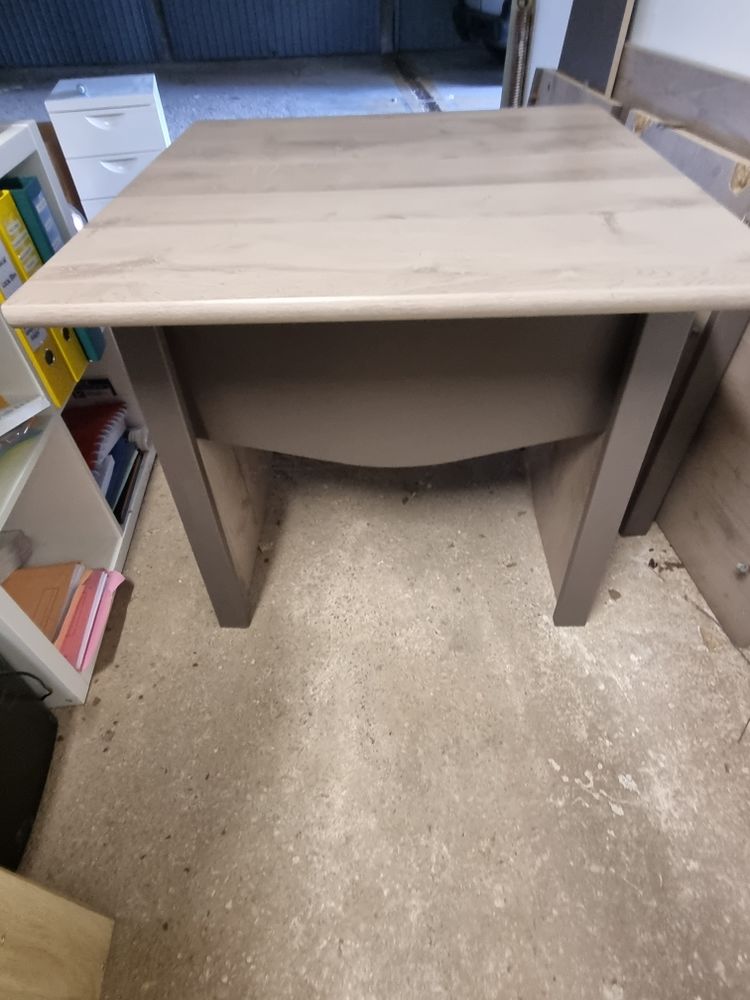 Bureau avec angle 80 La Seyne-sur-Mer (83)