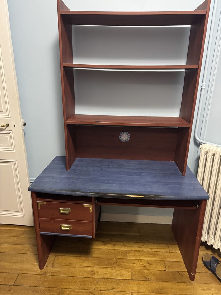 Bureau avec �tag�re dessus don 0 Paris 16 (75)