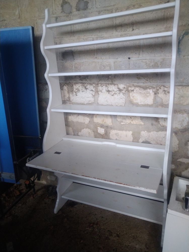 Bureau avec �tag�res (existe en rose et en blanc) 100 Pernant (02)