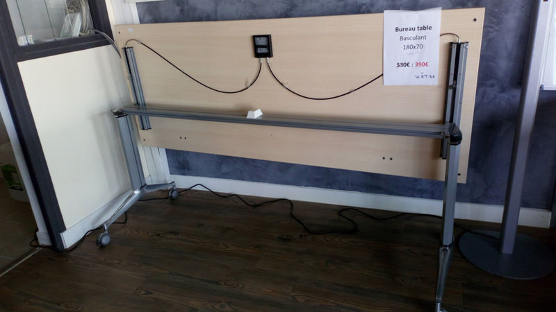 BUREAU BASCULANT 250 Caug� (27)