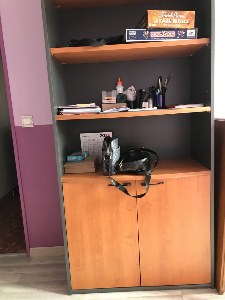 Bureau et biblioth�que assortie 200 Boissy-sous-Saint-Yon (91)