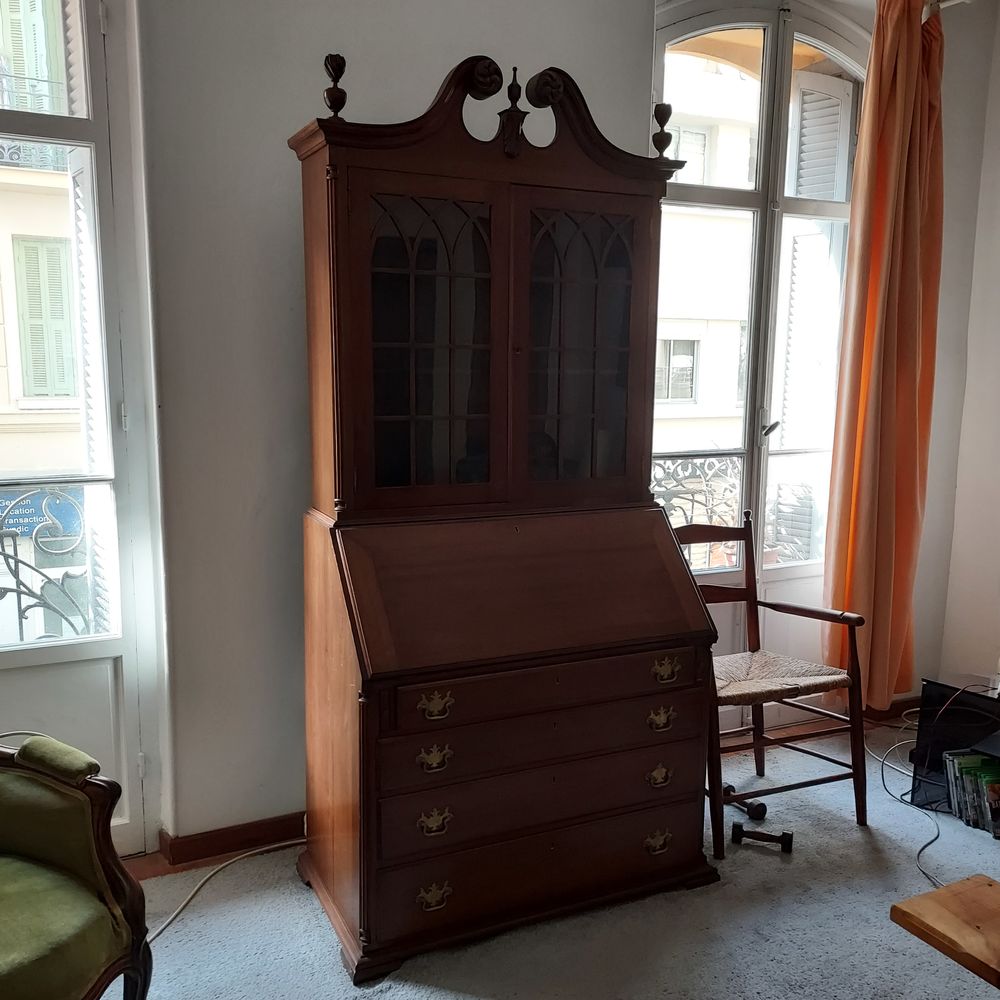 Bureau/biblioth�que de salon 180 Nice (06)