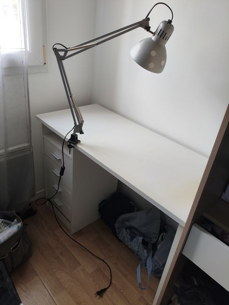 Bureau blanc 25 Laval (53)