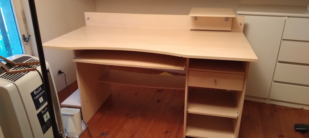 Bureau en bois clair avec rangements 35 Ved�ne (84)