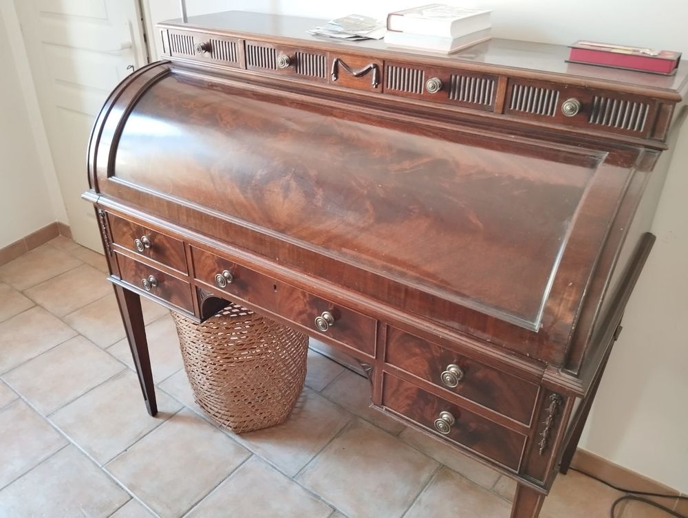 Bureau cylindre style directoire 950 Lauris (84)