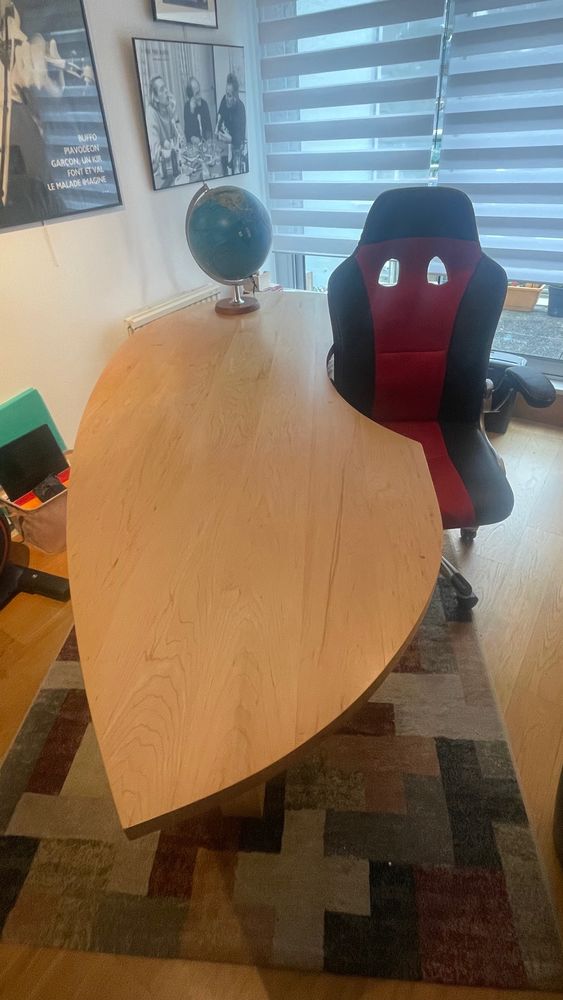 Bureau de direction avec plateau en �rable
0 Pl�rin (22)