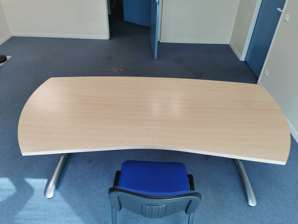 Bureau droit beige 60 Morla�s (64)