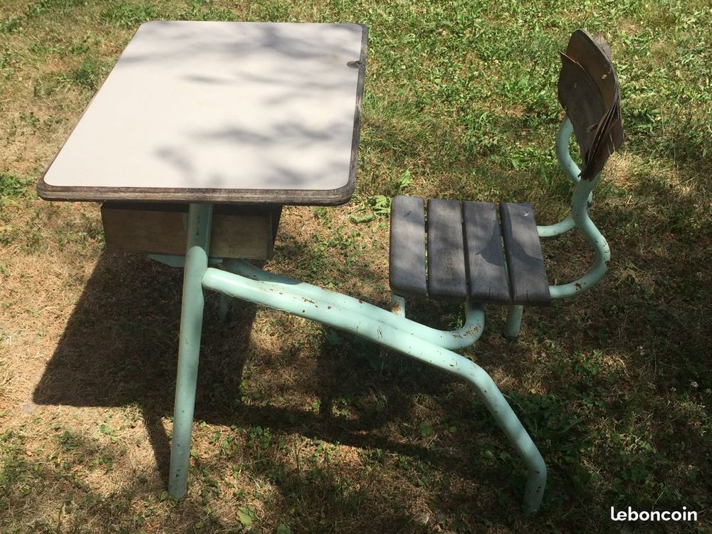 Bureau d'�colier 1950-1960 35 Mottier (38)