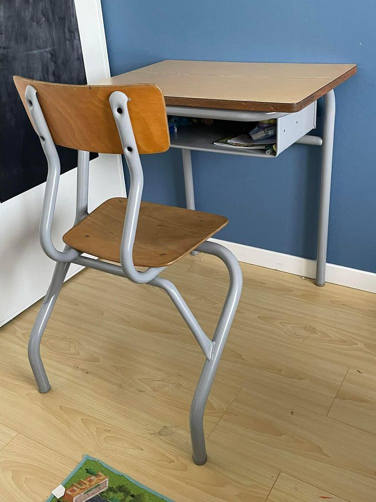 Bureau ecolier 30 La Jubaudi�re (49)